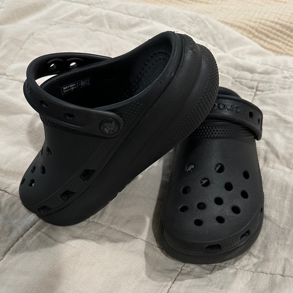 Kids Black Comfort Crocs